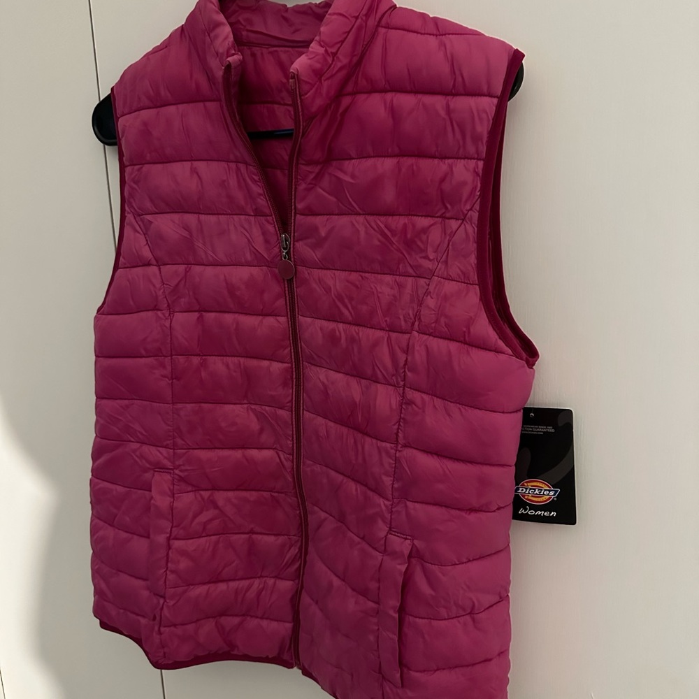 NWT- Dickies light weight vest